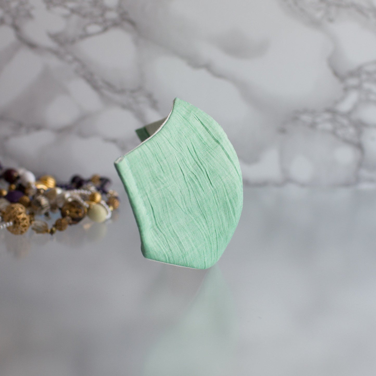 PSNY包郵 縐麻/祖母綠/綠 Chijimi Omi Linen 冷感Yoryu 手揉 奢華優雅美感 無紡布 濾鏡 含黑色 清爽成人3D成人面膜 PC16