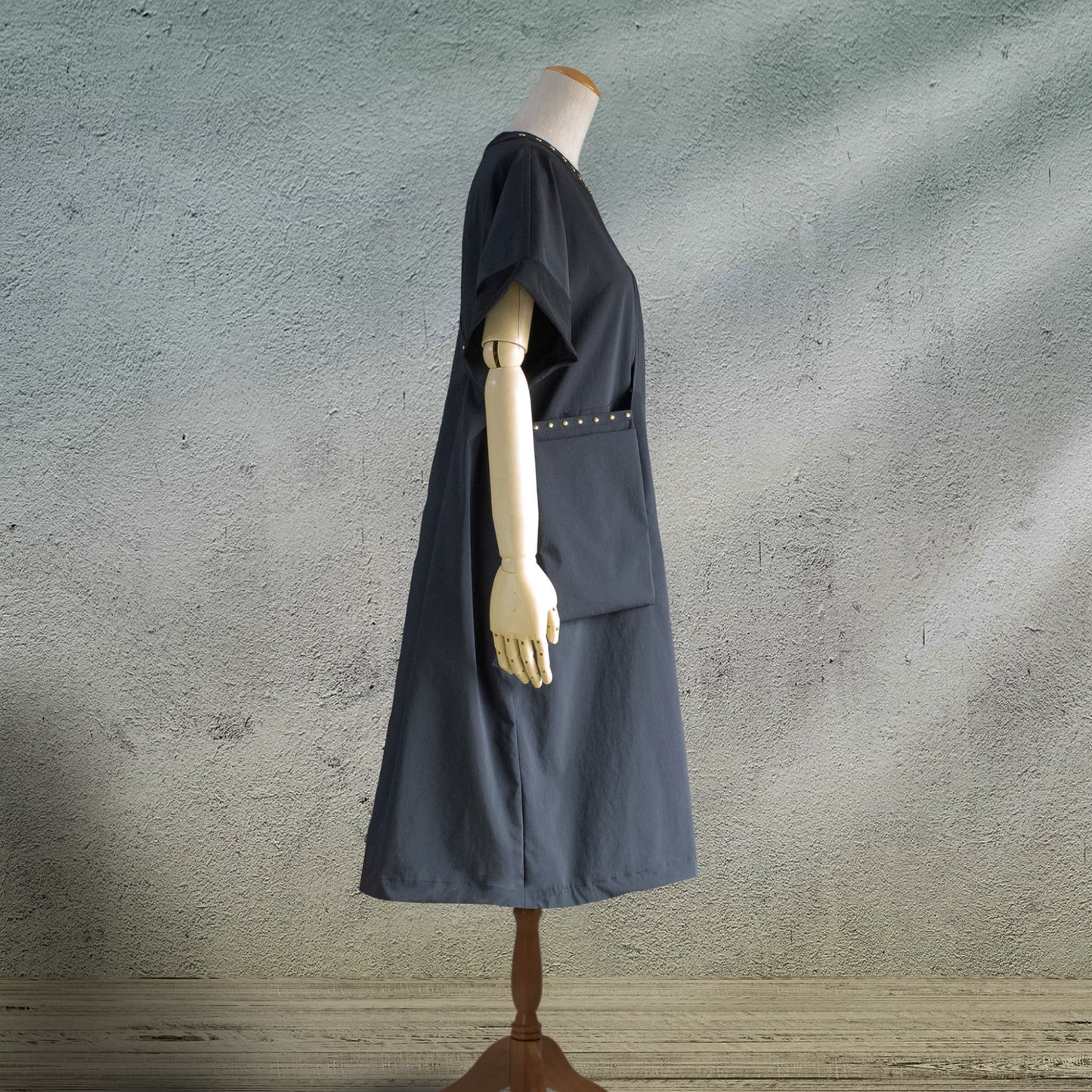 Box Silhouette Jumper Dress with Pochette