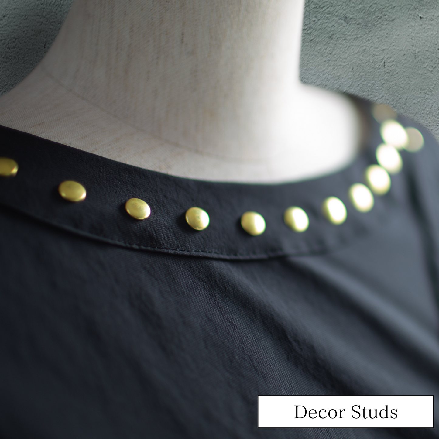 Box Silhouette Jumper Dress with Pochette