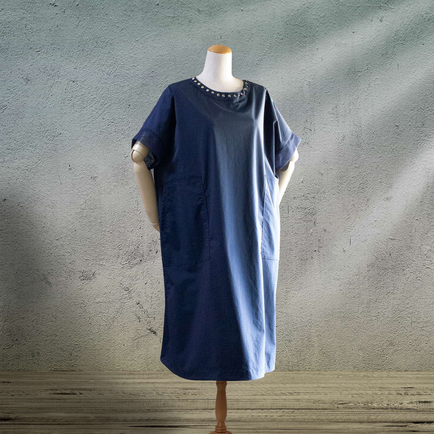 Box Silhouette Jumper Dress with Pochette