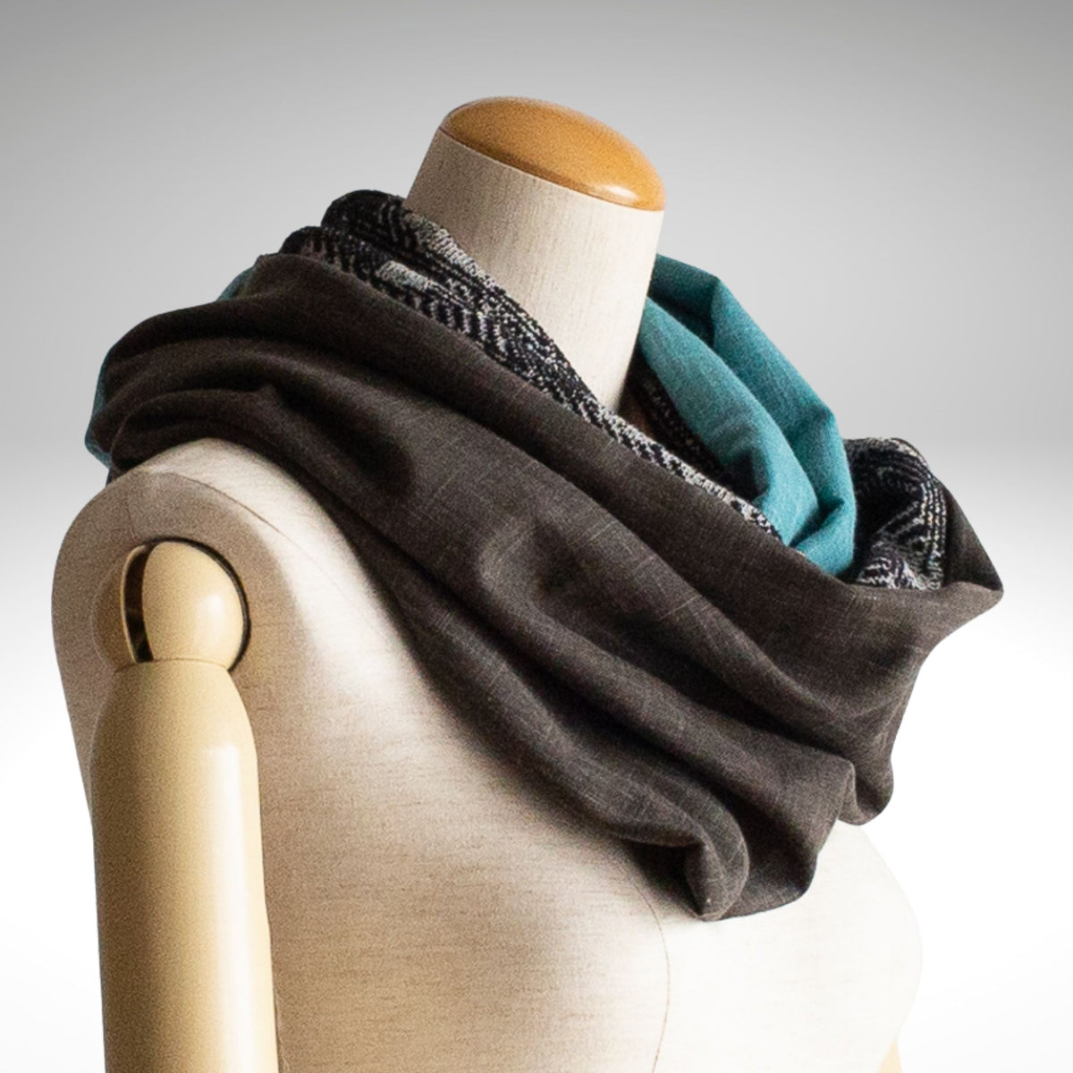 Jacquard Knit Snood Black Design &amp; 3 Color Peacock Brown Beige SD05