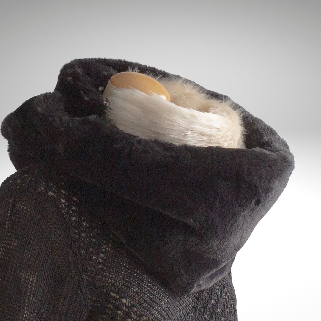 White & Black Faux Fur Four-Colour Reversible Snood