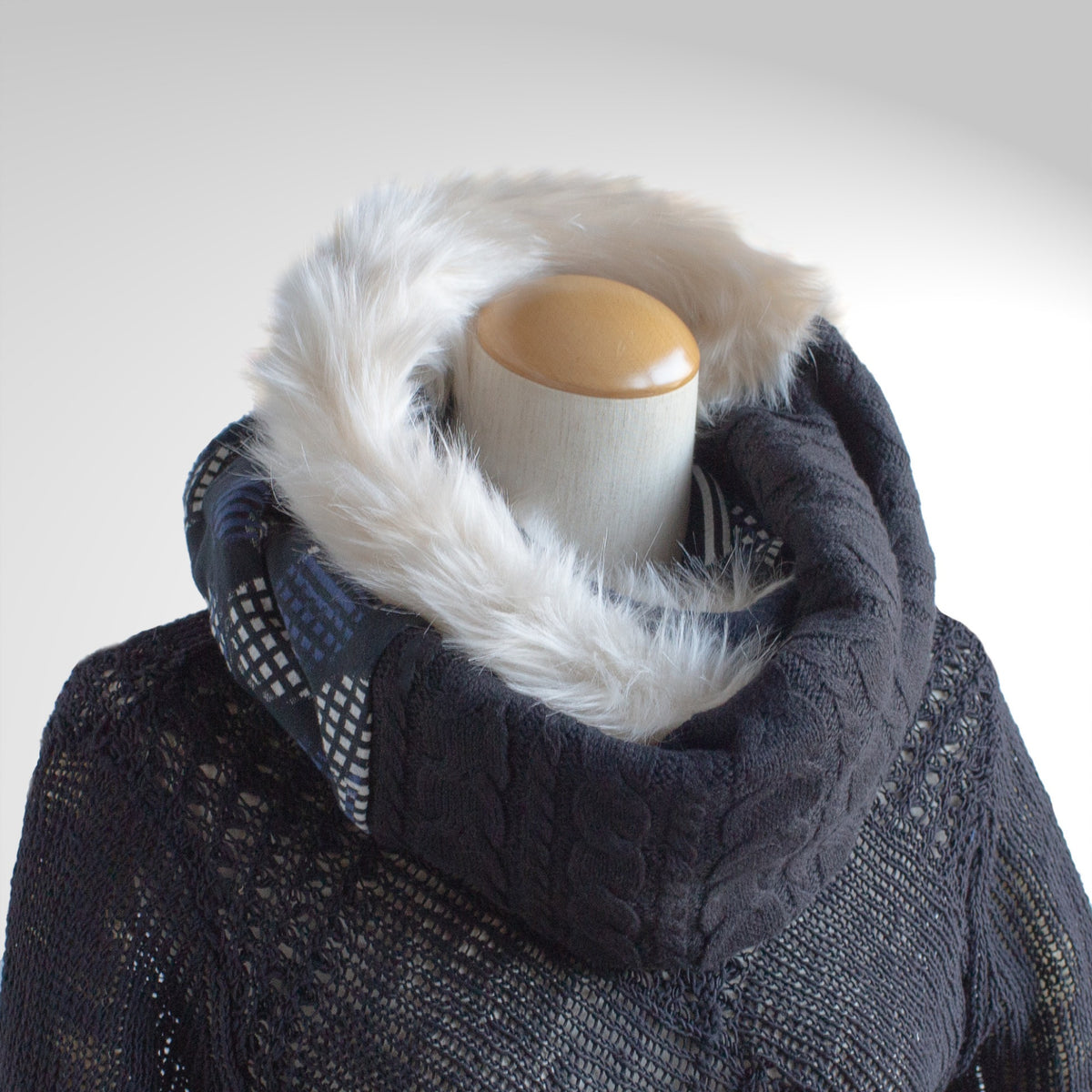 White Faux Fur & Black Aran Knit Snood
