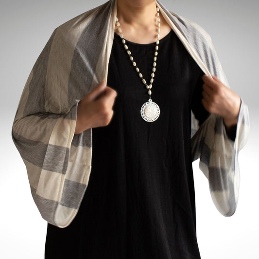 Sleeve Stole Cream &amp; Gray Stripes Soft &amp; Soft Material Shoulder Cape with Sleeves SS01