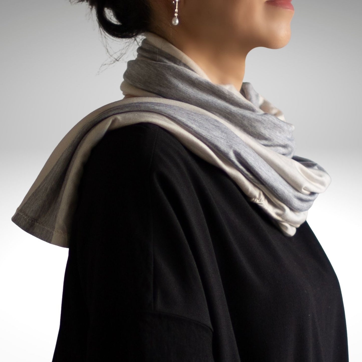 Sleeve Stole Cream &amp; Grey Stripes Soft &amp; Soft 材料肩帶袖斗篷 SS01