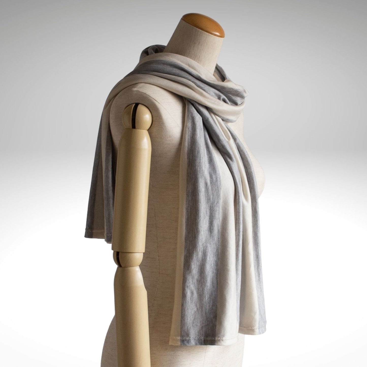 Sleeve Stole Cream &amp; Grey Stripes Soft &amp; Soft 材料肩帶袖斗篷 SS01