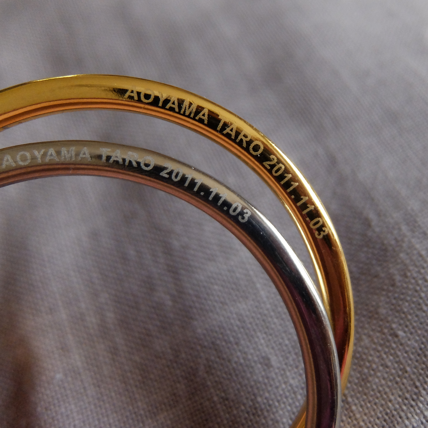 Optional: engraving on the ring